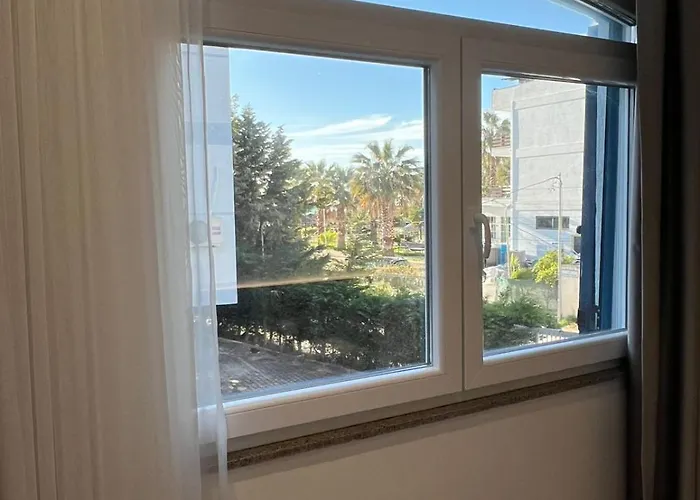 Amelia Apartman Golem